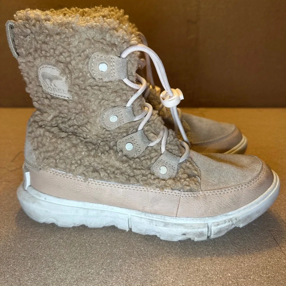 Sorel Kinetic Sport Tan Faux Fur Suede‎ Winter Boots NY4894-262 Womens 3